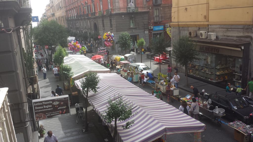 Duomo 89 Bed & Breakfast Napoli Ngoại thất bức ảnh