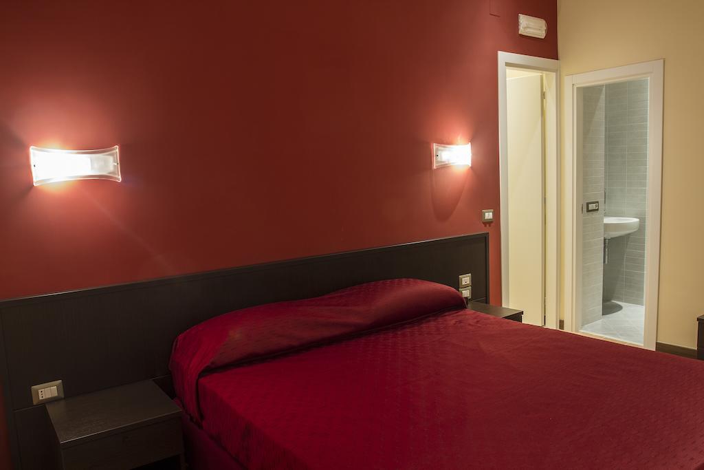 Duomo 89 Bed & Breakfast Napoli Phòng bức ảnh